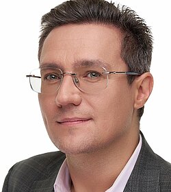 Adrian Englisch Adrian Englisch